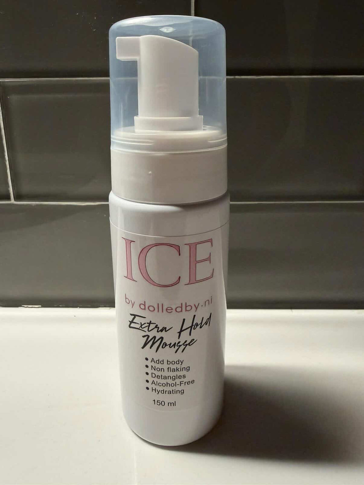 Extra hold mousse